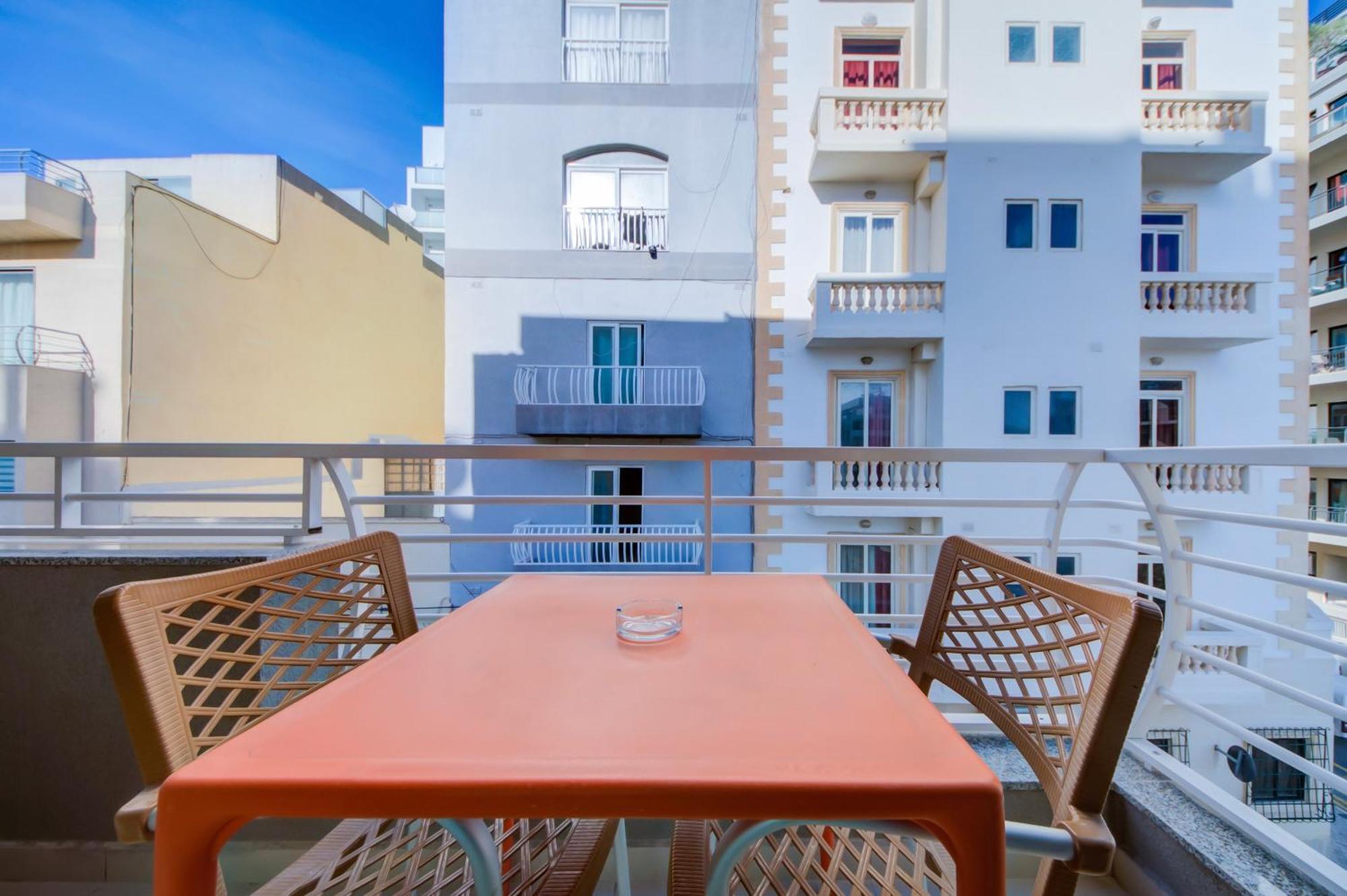 Stylish 2Br Apt With Balconies In St Julians, Paceville - Apt 6 By Vaganza Saint Julian's Екстериор снимка