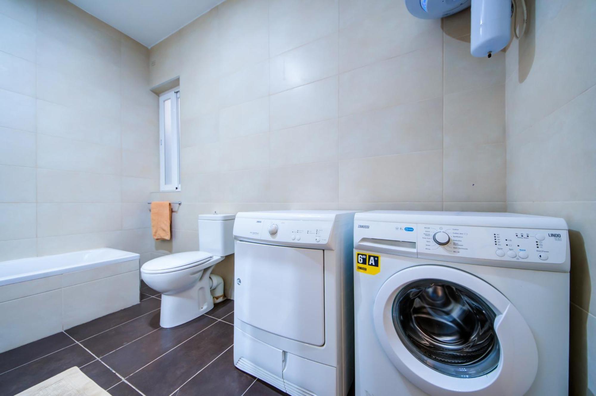 Stylish 2Br Apt With Balconies In St Julians, Paceville - Apt 6 By Vaganza Saint Julian's Екстериор снимка